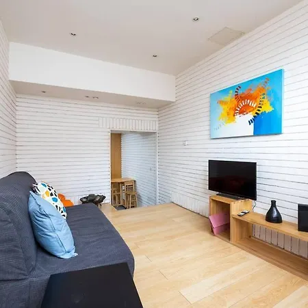 Charming 1 Bedroom In Ranelagh * Dublino