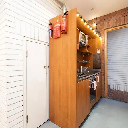 Charming 1 Bedroom In Ranelagh Apartmán *